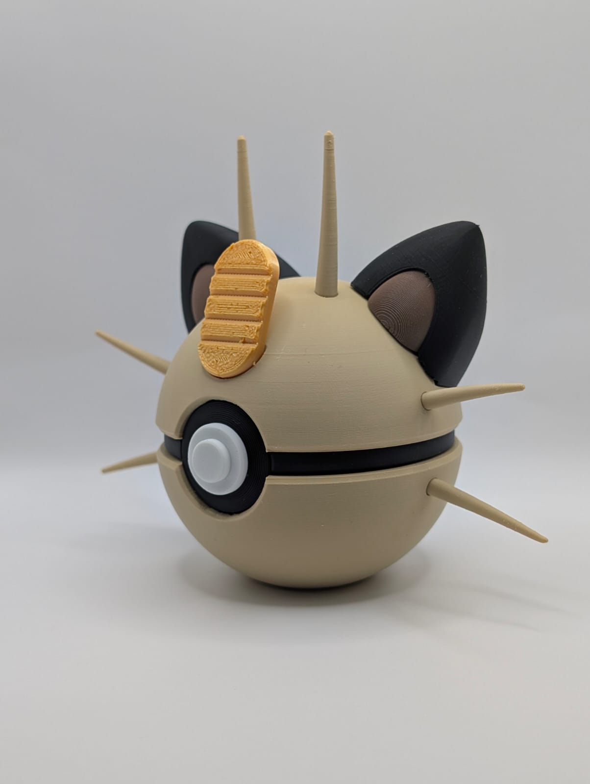 Collect'a'Balls - LuckyCat #0052 - Local Artist collection