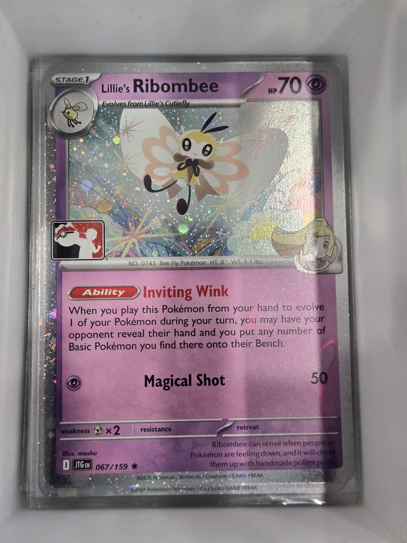 Lillie's Ribombee
